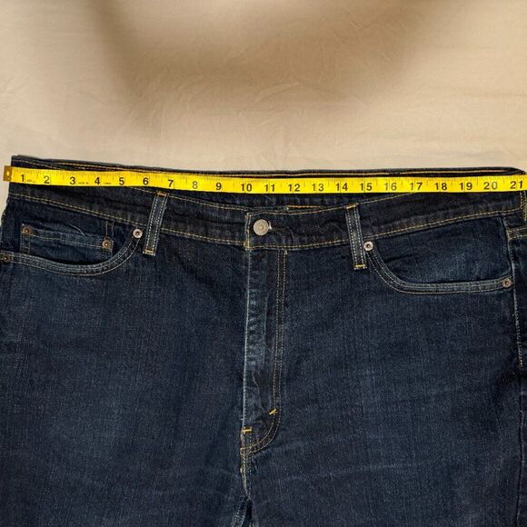 Levi’s Men’s 541 Athletic Fit Dark Wash Tapered Jeans - Size 42x32 - Picture 2 of 8